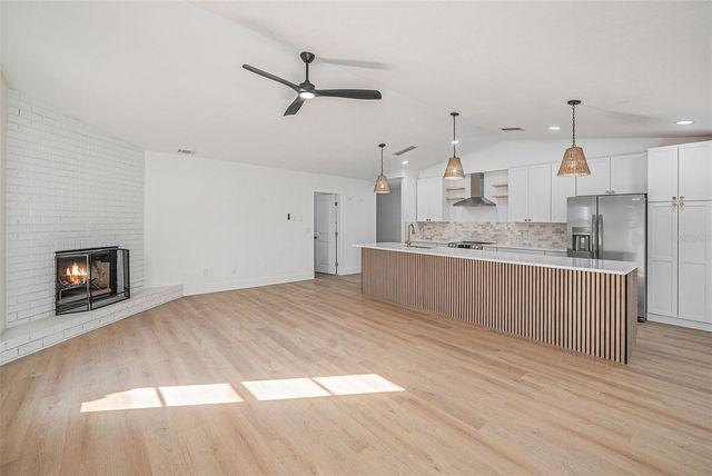 11707 CYPRESS PARK STREET, Tampa, FL 33624