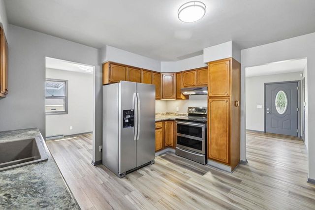 618 E Conant Street, Portage, WI 53901