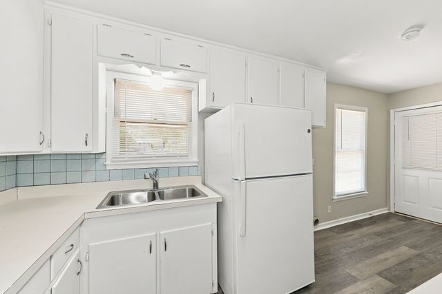 549 Lorna Street, Burleson, TX 76028