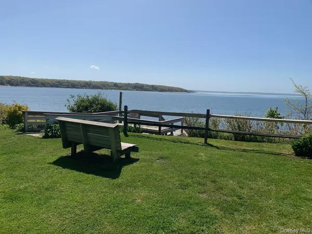 1240 West Road, Cutchogue, NY 11935