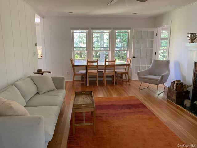 1240 West Road, Cutchogue, NY 11935