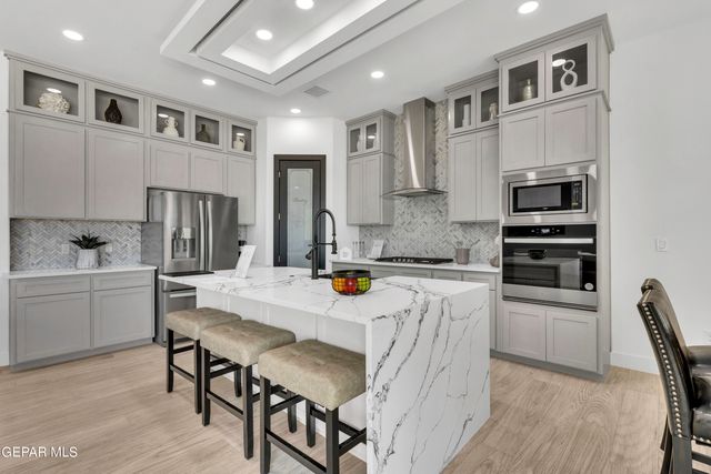 3920 Surmise Street, El Paso, TX 79938