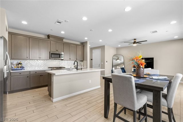 9452 Lunar Ray Street, Las Vegas, NV 89143