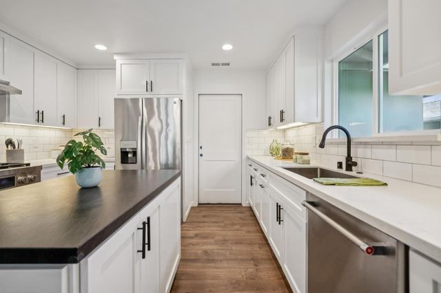 1666 Swallow Drive, Sunnyvale, CA 94087