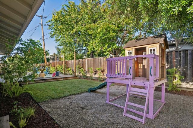 1666 Swallow Drive, Sunnyvale, CA 94087