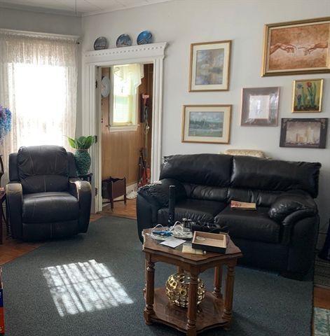 97 Hoyt Avenue, Lowell, MA 01852