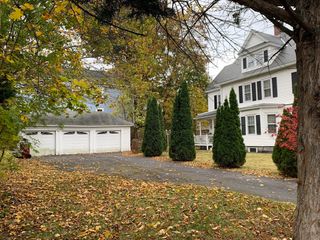 97 Hoyt Avenue, Lowell, MA 01852