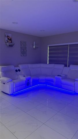 2106 W CLUSTER AVENUE, Tampa, FL 33604