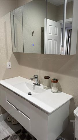 2106 W CLUSTER AVENUE, Tampa, FL 33604