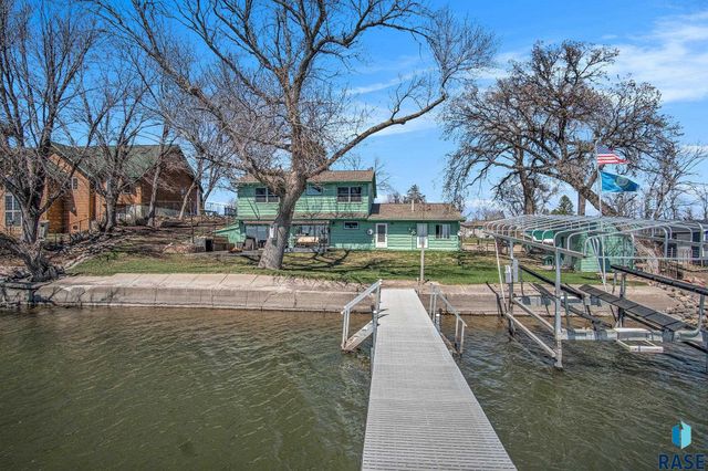 6111 Dakota Ave Avenue, Madison, SD 57042