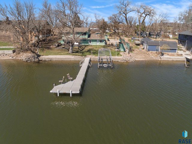 6111 Dakota Ave Avenue, Madison, SD 57042