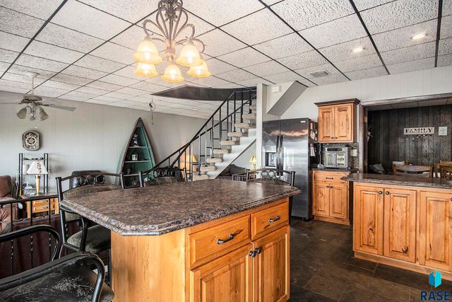 6111 Dakota Ave Avenue, Madison, SD 57042