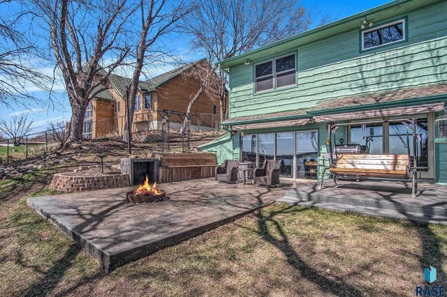 6111 Dakota Ave Avenue, Madison, SD 57042