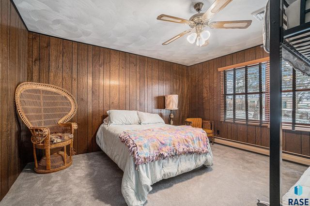 6111 Dakota Ave Avenue, Madison, SD 57042