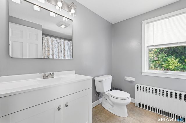 31 Starkweather Street, Manchester, CT 06042
