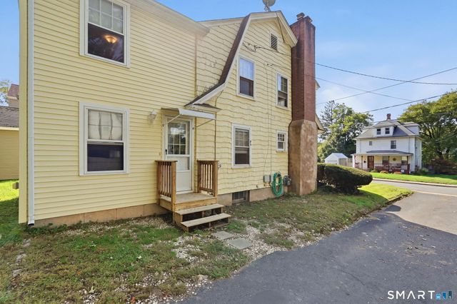31 Starkweather Street, Manchester, CT 06042