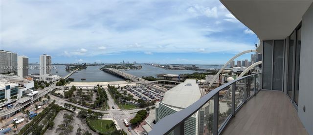 1400 Biscayne Blvd 2003, Miami, FL 33132