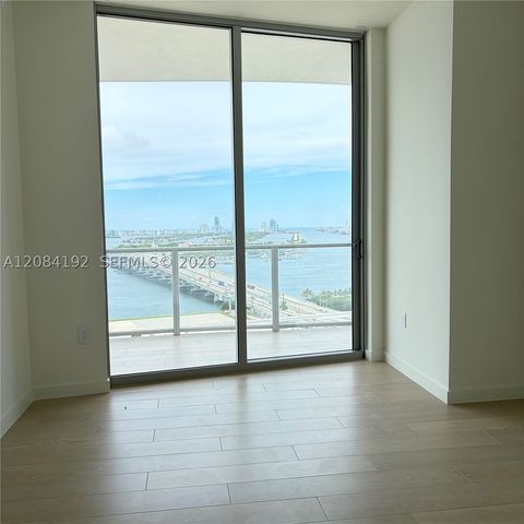 1400 Biscayne Blvd 2003, Miami, FL 33132
