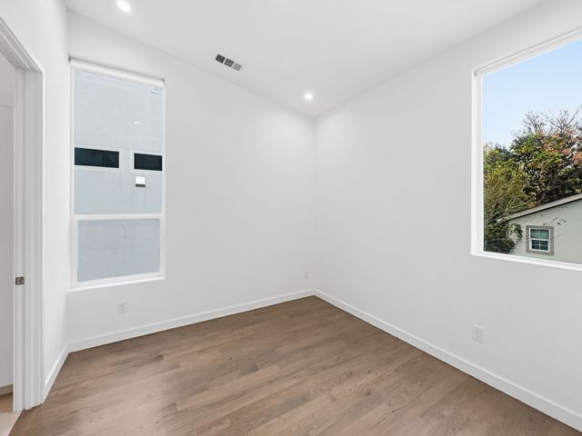 4814 Manett Street, Dallas, TX 75204