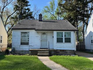 22641 Pembroke Avenue, Detroit, MI 48219