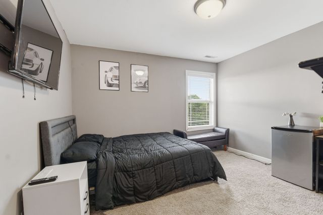 1359 Middlebury Ct, Murfreesboro, TN 37128