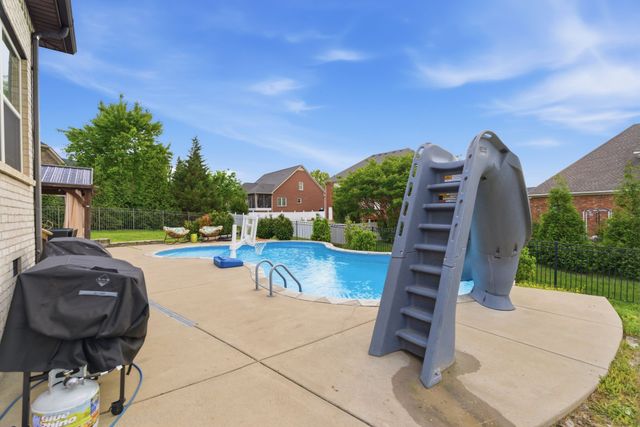 1359 Middlebury Ct, Murfreesboro, TN 37128