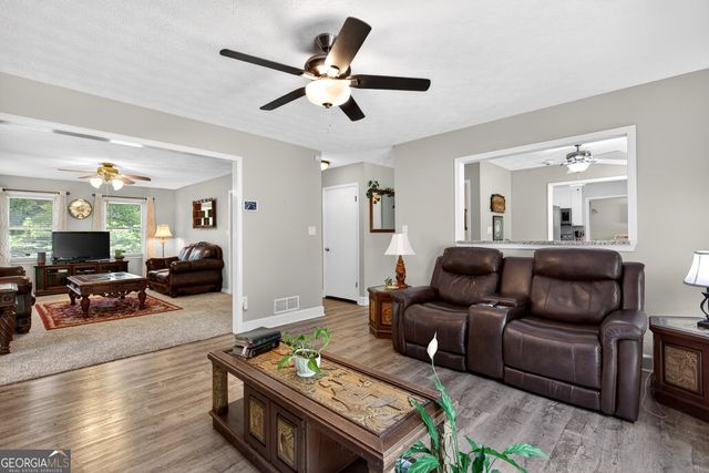 315 Cedar Lane, Fayetteville, GA 30214