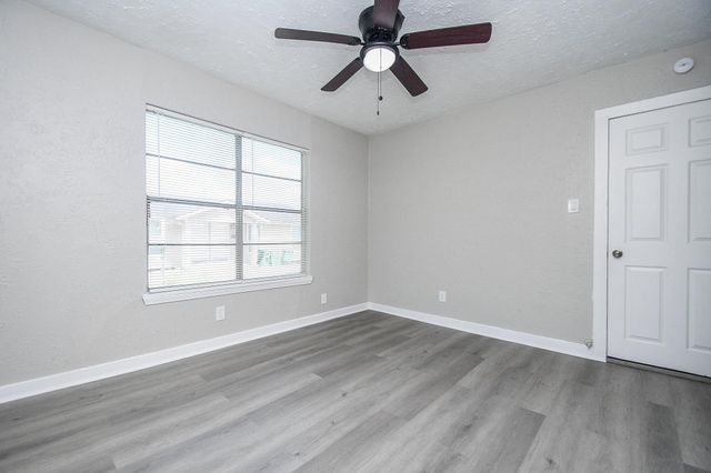 6024 Collingsworth Street 2, Houston, TX 77026