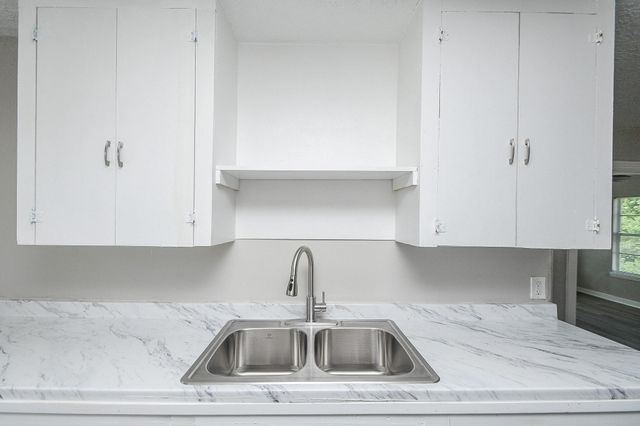6024 Collingsworth Street 2, Houston, TX 77026