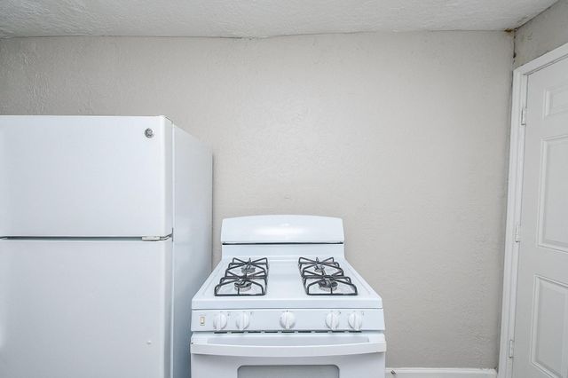 6024 Collingsworth Street 2, Houston, TX 77026