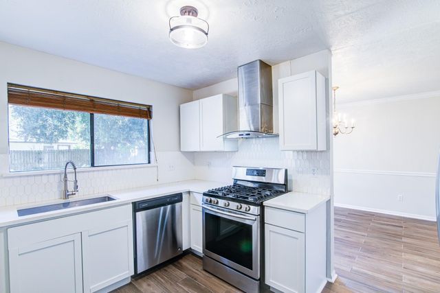 15022 Waybridge Drive, Houston, TX 77062