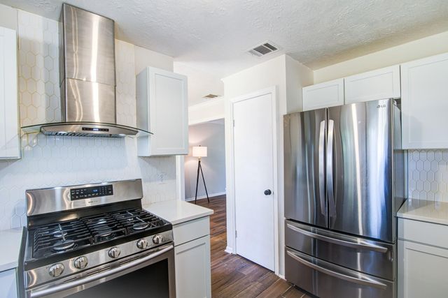 15022 Waybridge Drive, Houston, TX 77062