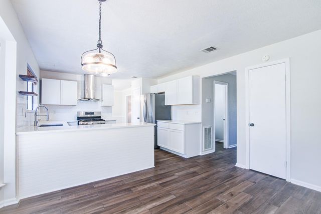 15022 Waybridge Drive, Houston, TX 77062