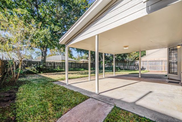 15022 Waybridge Drive, Houston, TX 77062