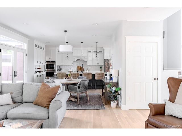 8657 Devinney St, Arvada, CO 80005