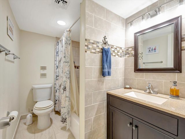 4001 Nasa Parkway 201, Seabrook, TX 77586