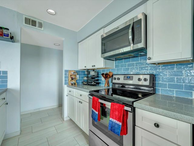 4001 Nasa Parkway 201, Seabrook, TX 77586
