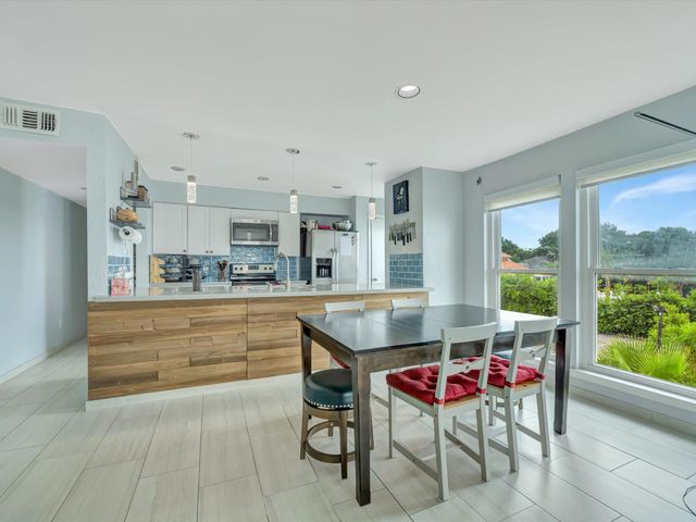 4001 Nasa Parkway 201, Seabrook, TX 77586