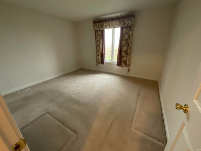 504 Meadow Lane, Ossian, IN 46777