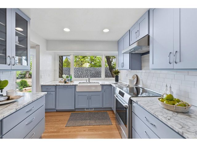 4017 Wonderland Hill Ave, Boulder, CO 80304