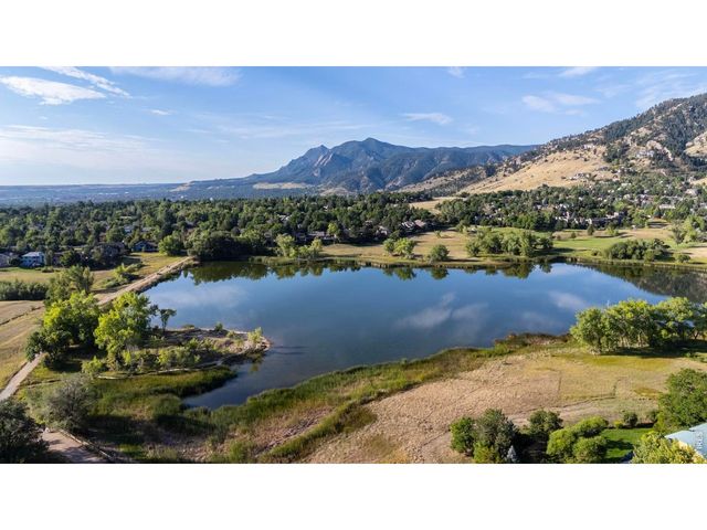 4017 Wonderland Hill Ave, Boulder, CO 80304