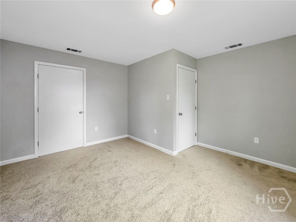 Image 22 of property listing at 3911 5th Street, Savannah, GA 31408