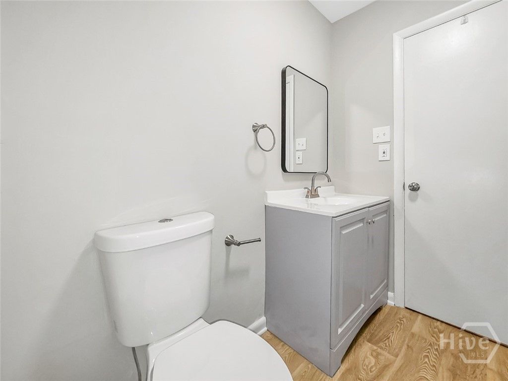 Image 30 of property listing at 3911 5th Street, Savannah, GA 31408