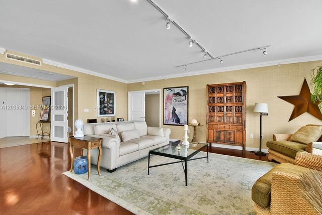 19955 NE 38th Court 1701, Aventura, FL 33180