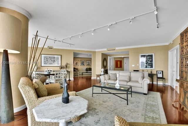 19955 NE 38th Court 1701, Aventura, FL 33180