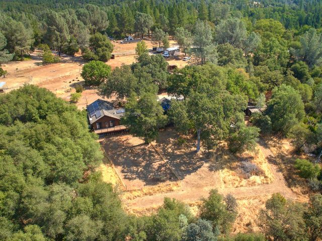 2870 Derrick Dr, Greenwood, CA 95635