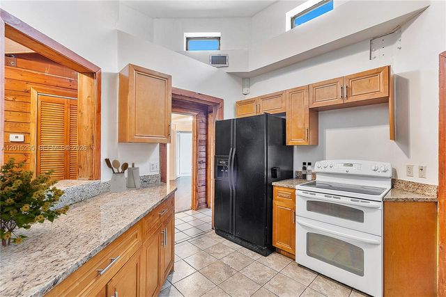 4561 NW 79th Ave, Lauderhill, FL 33351