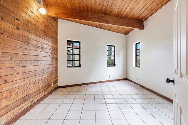 4561 NW 79th Ave, Lauderhill, FL 33351