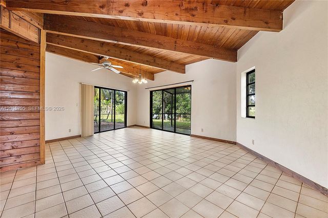 4561 NW 79th Ave, Lauderhill, FL 33351