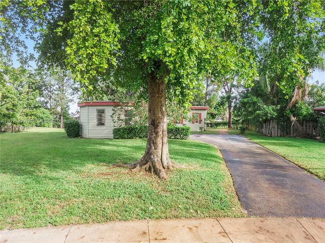 4561 NW 79th Ave, Lauderhill, FL 33351